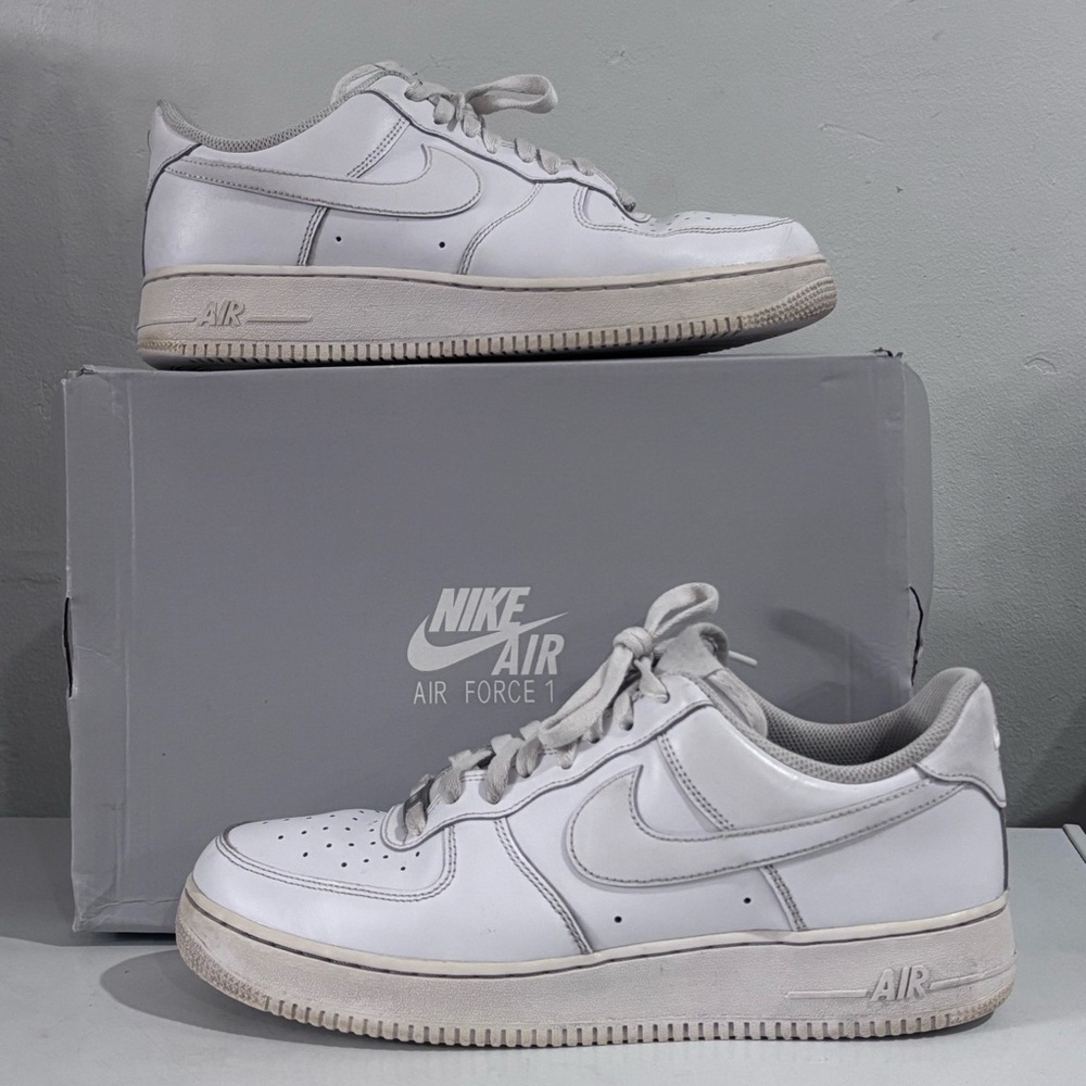 Nike Air Force 1 ‘07 Men’s White Low Top Sneakers - Size 11 - 2020 - With Box